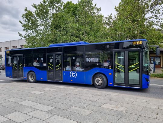Większe autobusy już kursują na trasie linii L39