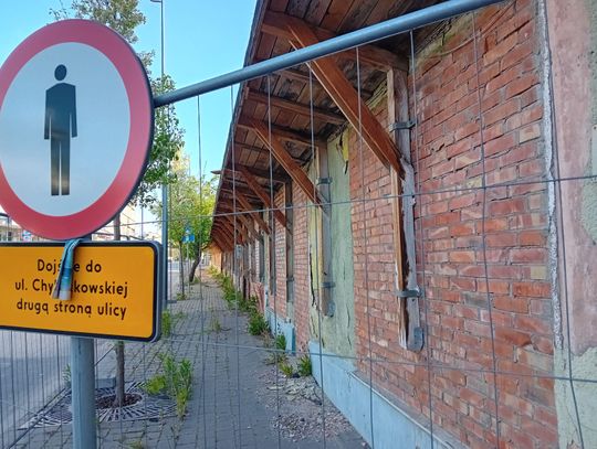 Wschodnia pierzeja rynku wciąż czeka