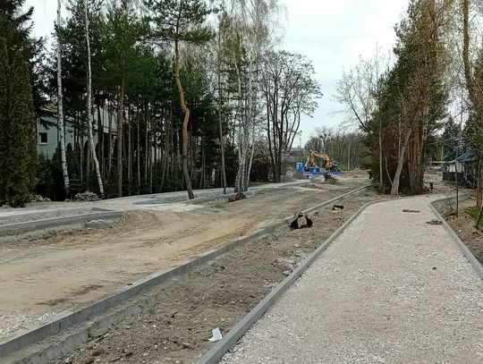 Zaglądamy na budowę ul. Przesmyckiego. Trwają prace i są utrudnienia Zaglądamy na budowę ul. Przesmyckiego. Trwają prace i są utrudnienia