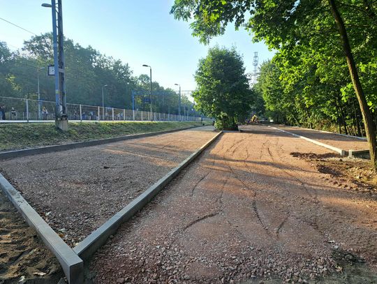 Ruszyła modernizacja parkingu przy stacji PKP w Zalesiu Górnym