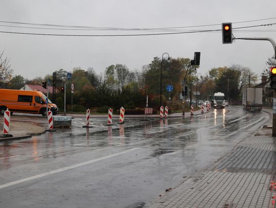 Zamknięcie skrzyżowania Wojska Polskiego i Słonecznej w Lesznowoli Zamknięcie skrzyżowania Wojska Polskiego i Słonecznej w Lesznowoli