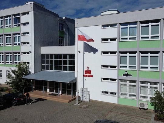 Zespół Szkół w Konstancinie-Jeziornie zaprasza na jubileusz 80-lecia