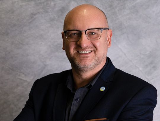 Robert Radoński, dotychczasowy zastępca dyrektora GOSiR Piaseczno, przejął obowiązki dyrektora placówki po Łukaszu Kamińskim, który został I zastępcą burmistrza Piaseczna
