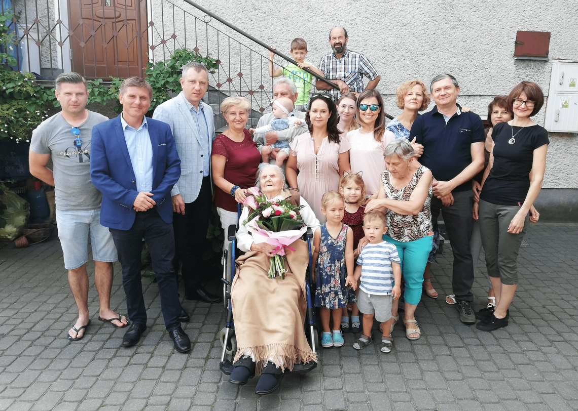 105 urodziny