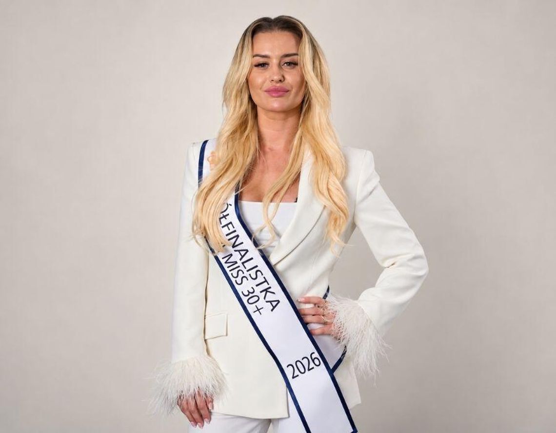 31-letnia Weronika Woźniak z Nowych Raciborów w gminie Tarczyn znalazła się w półfinale Polska Miss 30+ 2026.