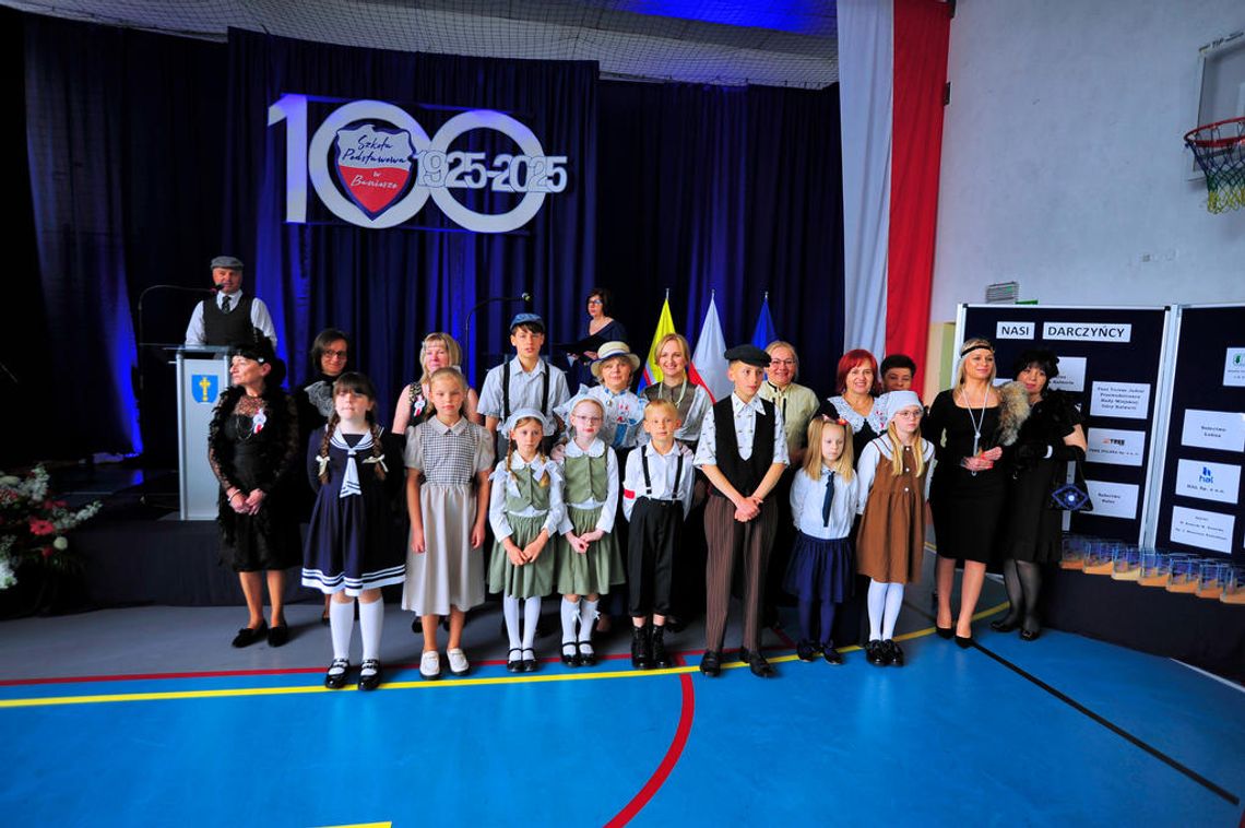 Baniocha razem – 100 lat szkoły, 100 lat wspólnych przeżyć