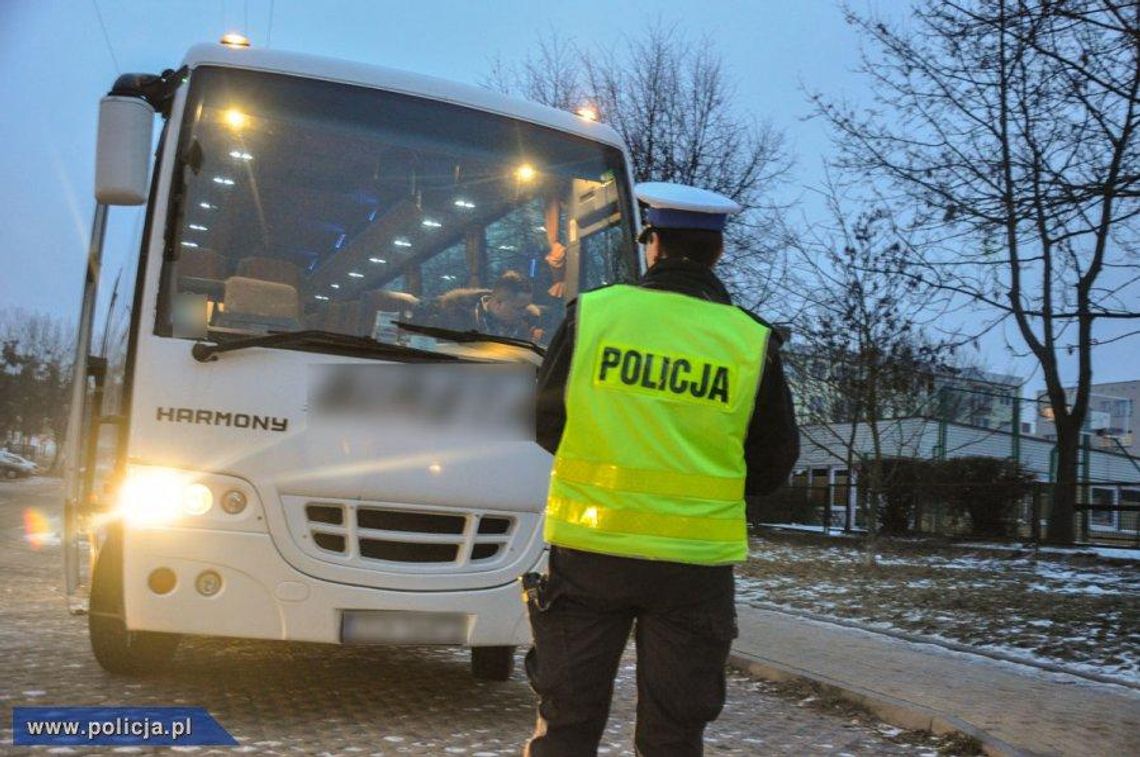 Bezpieczna podróż na ferie