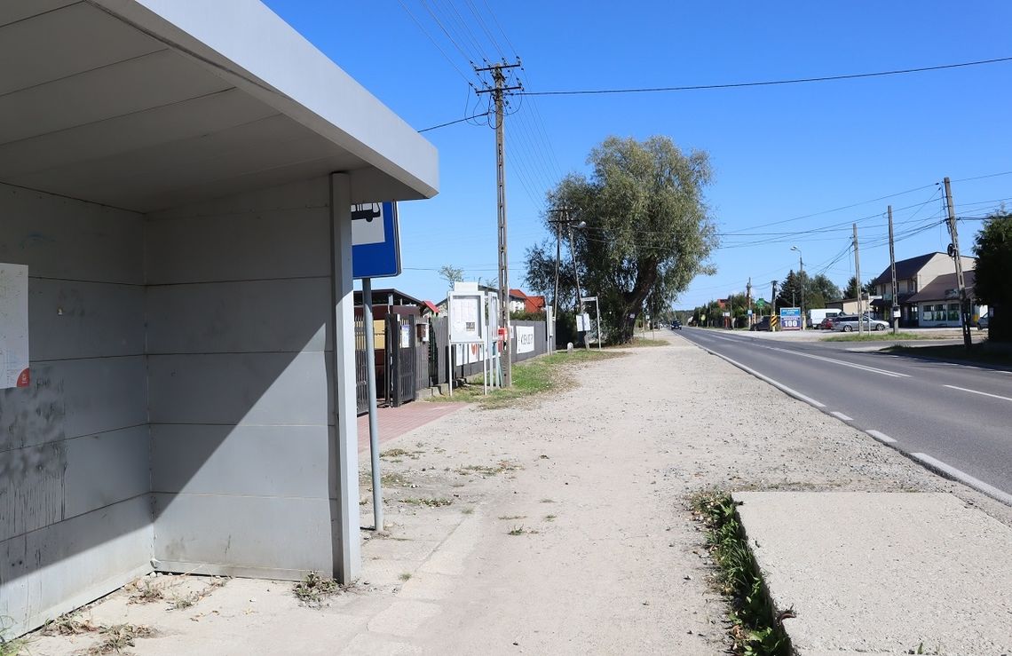 Bogatki. Dokończą chodnik