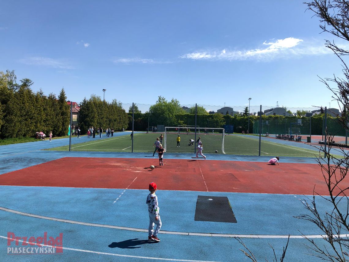 Boisko na błysk – sportowe rewolucje w SP Nowa Iwiczna