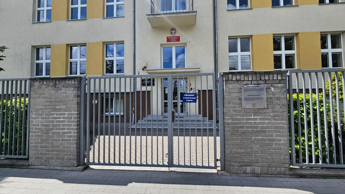 Brak miejsc parkingowych przy Świętojańskiej – jest pomysł rozwiązania