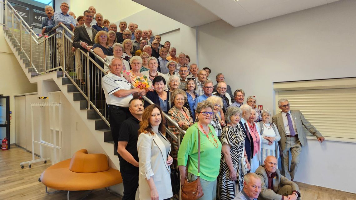 Byli pracownicy zakładów Unitra spotkają się w Piasecznie