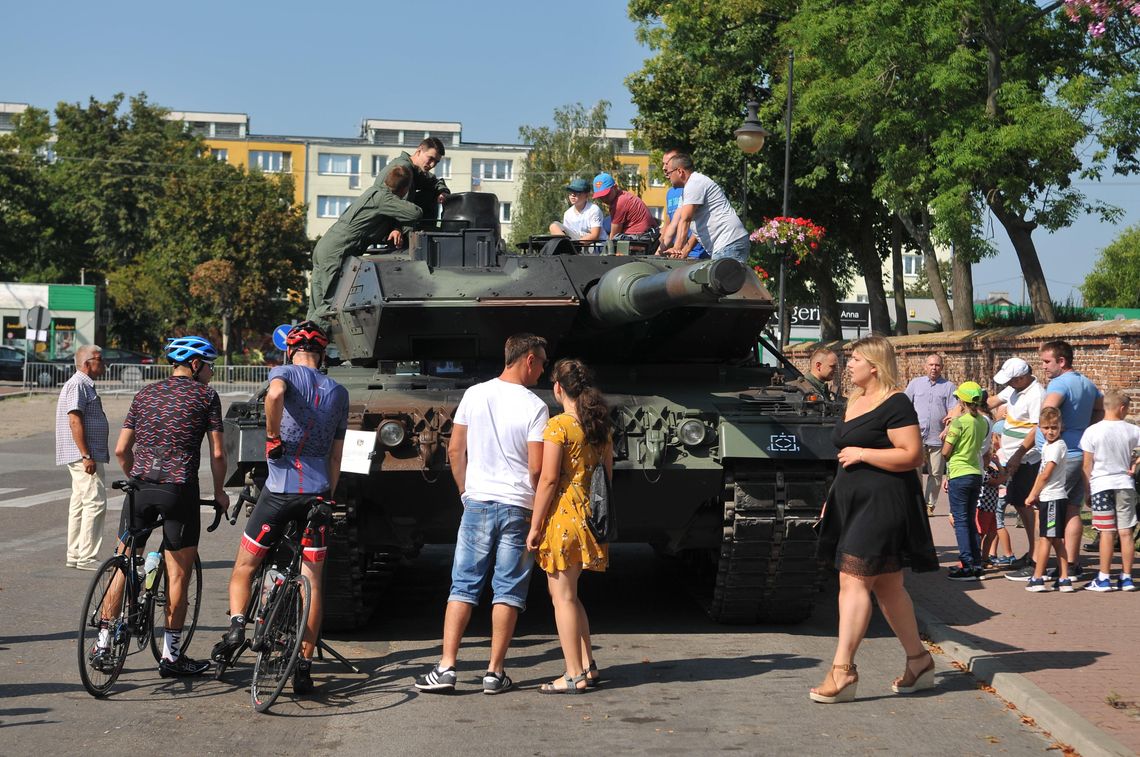 Czołg, hip hop i food trucki