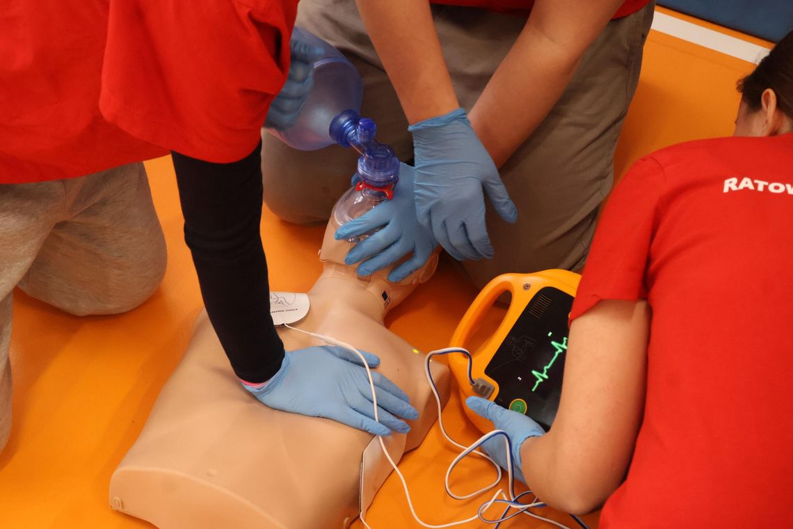 Czy będziesz wiedział, jak uratować komuś życie? Bezpłatne szkolenia w Górze Kalwarii Czy będziesz wiedział, jak uratować komuś życie? Bezpłatne szkolenia w Górze Kalwarii