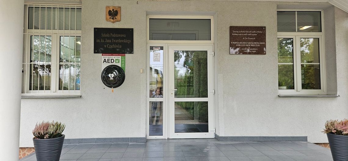 Defibrylator w SP Defibrylator w SP