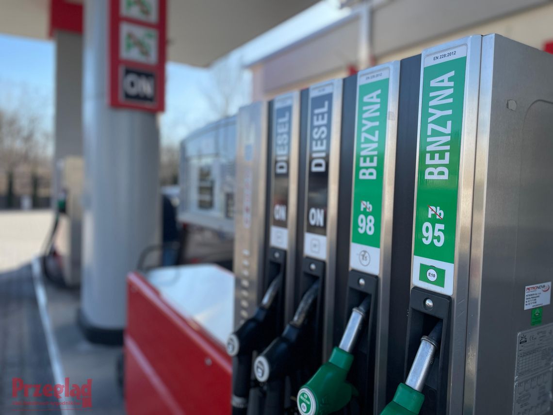 Drastyczny skok cen paliw – ile zapłacimy teraz? Drastyczny skok cen paliw – ile zapłacimy teraz?
