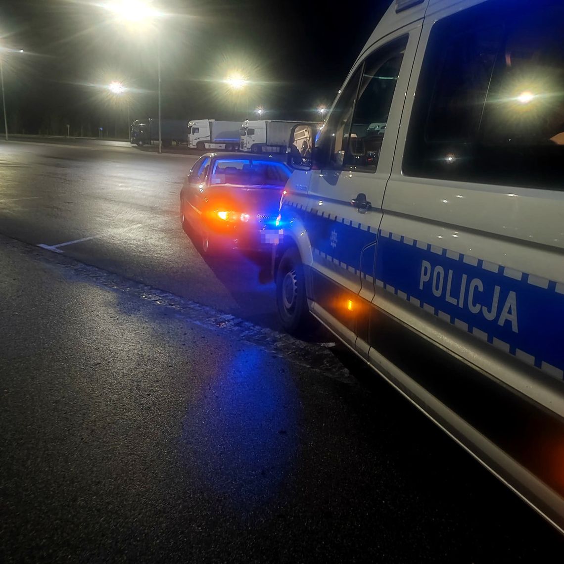 Driftował na parkingu – straci prawo jazdy