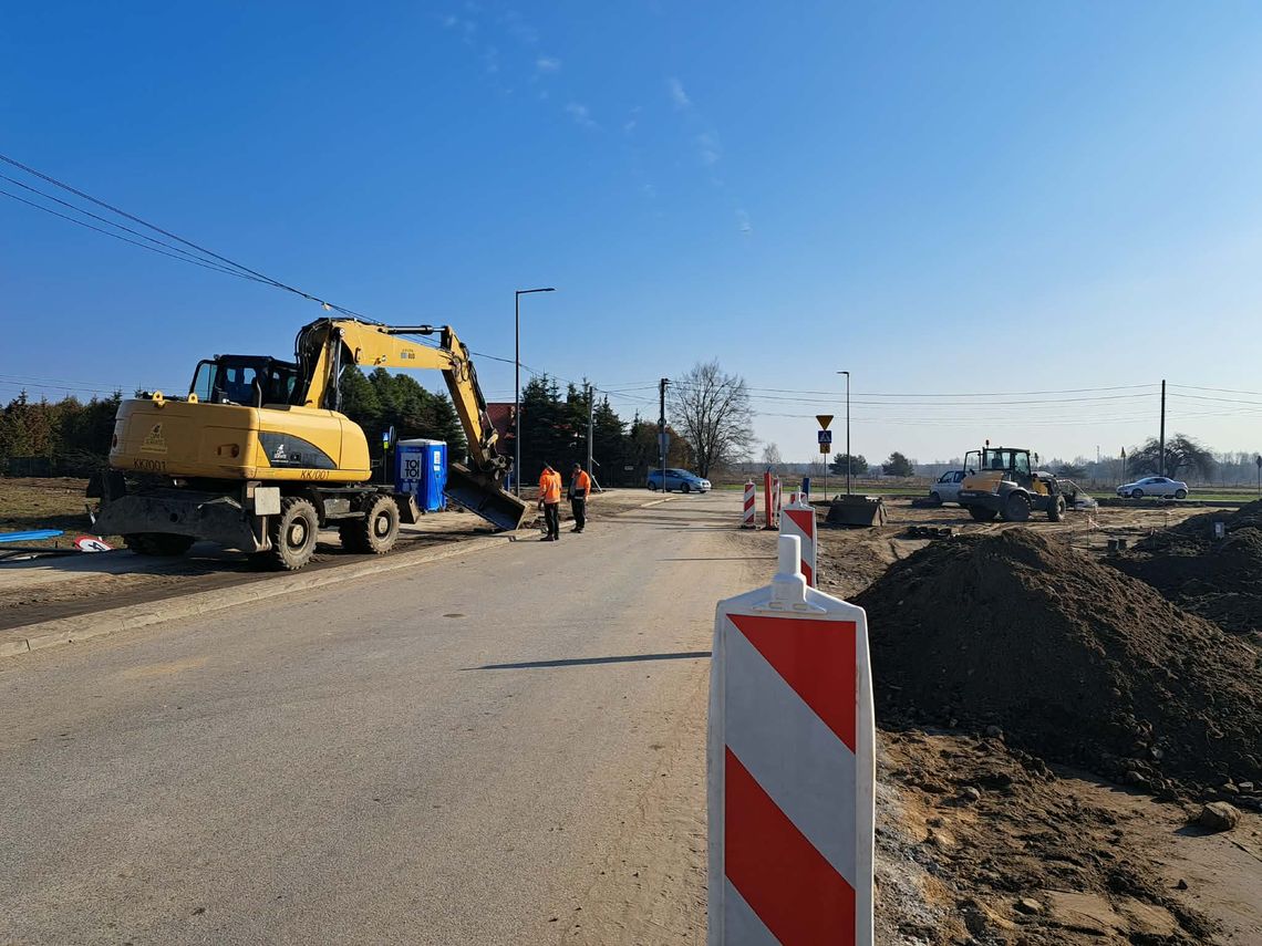 Drogowe utrudnienia w Prażmowie