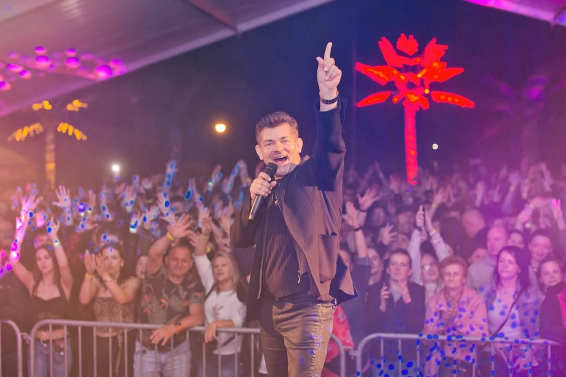 Zenek przyjedzie dopiero we wrześniu