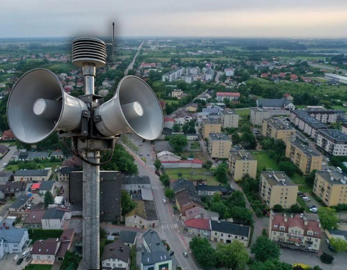 Jak reagować, gdy zawyją syreny? Trening bezpieczeństwa w Tarczynie Jak reagować, gdy zawyją syreny? Trening bezpieczeństwa w Tarczynie