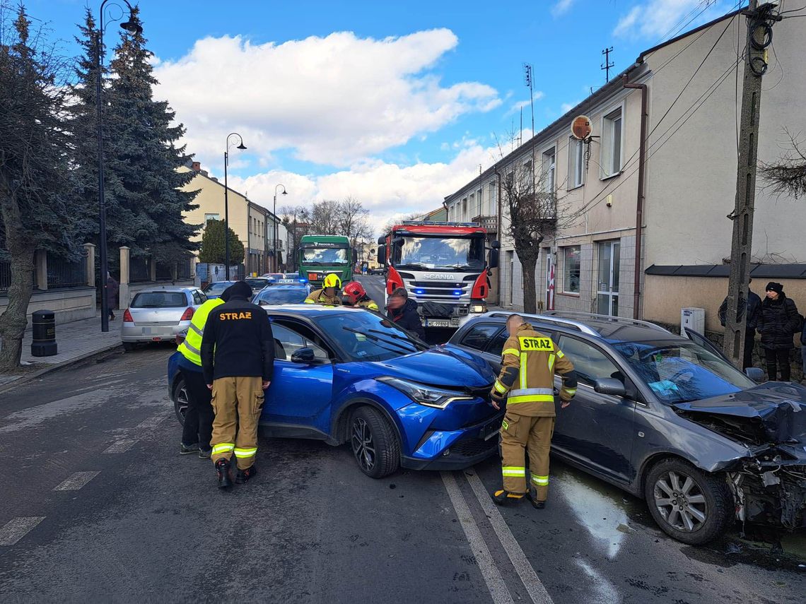 Kraksa w Górze Kalwarii. Zderzyły się toyoty