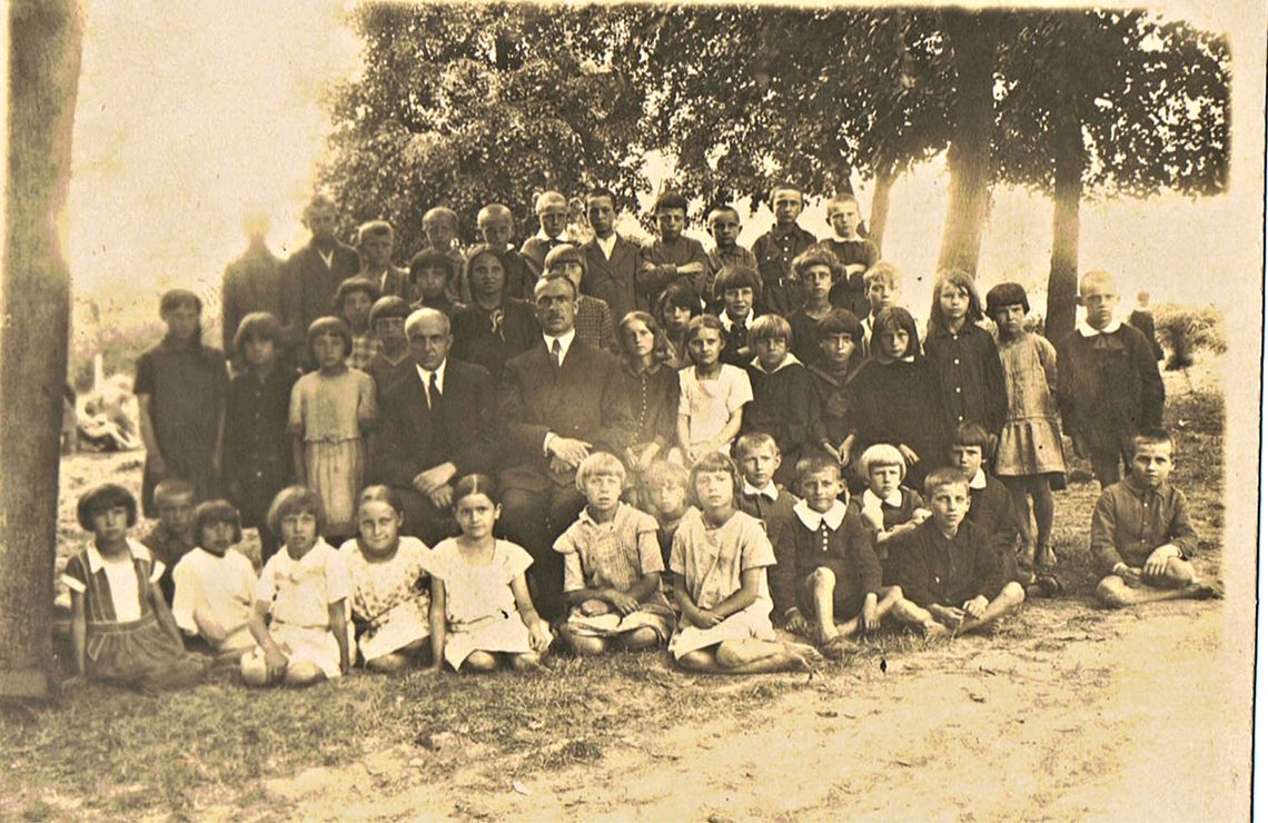 Krótka historia piaseczyńskich szkół Krótka historia piaseczyńskich szkół