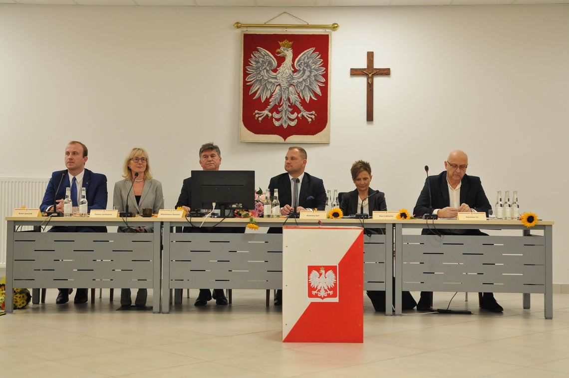 Krucha większość