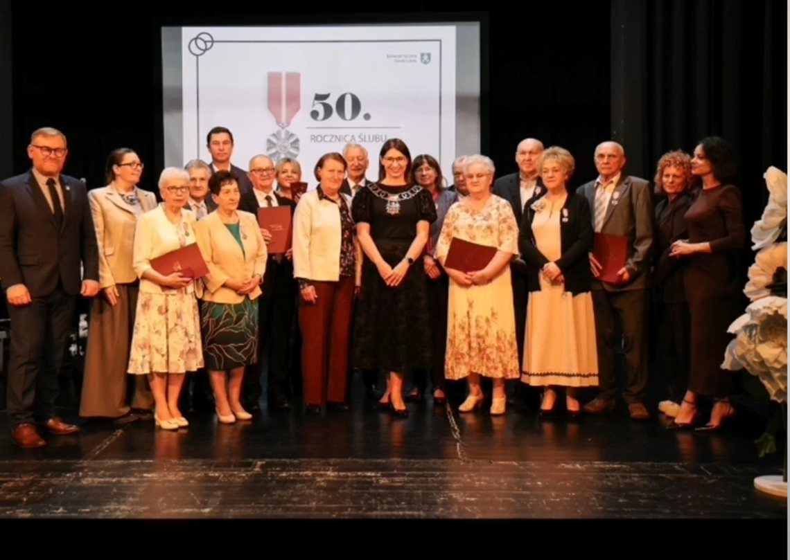 Małżeństwa z 50-letnim stażem świętowały Złote Gody w Tarczynie Małżeństwa z 50-letnim stażem świętowały Złote Gody w Tarczynie