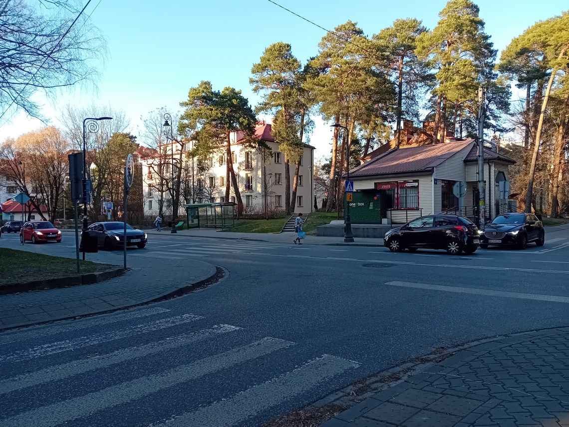 Mickiewicza zyska światła. Koniec z chaosem na skrzyżowaniu