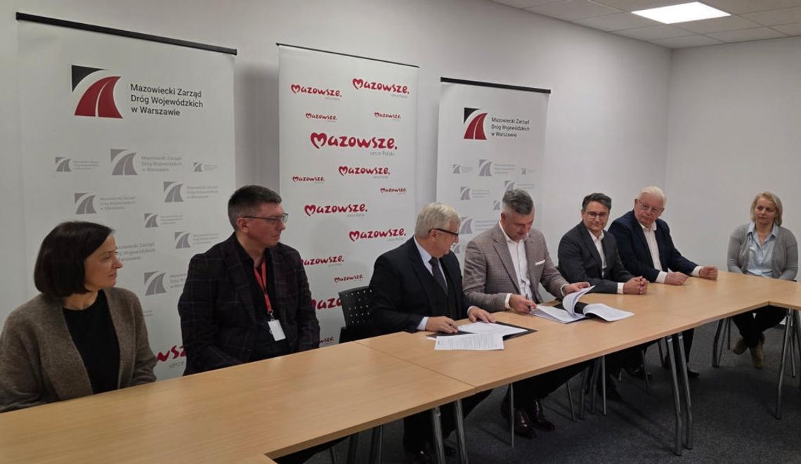 Nowa odsłona drogi między Wągrodnem a Uwielinami Nowa odsłona drogi między Wągrodnem a Uwielinami