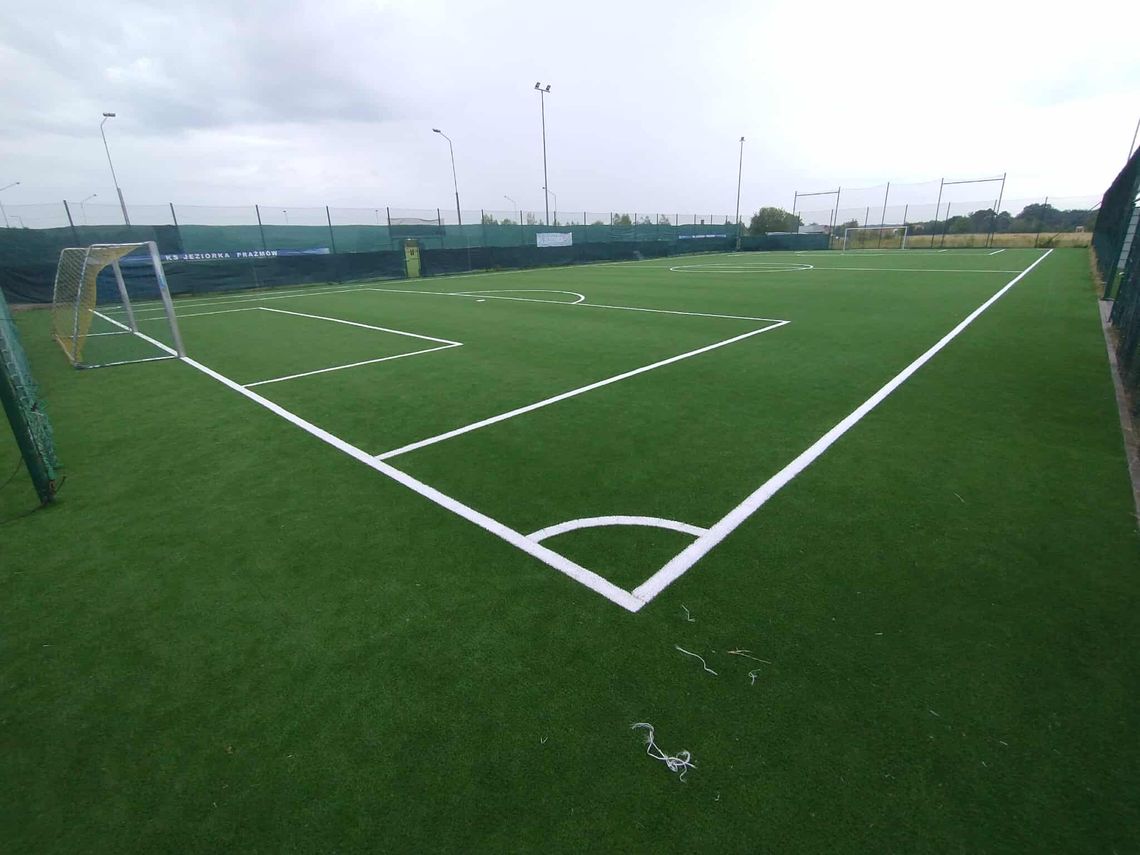 Nowe zasady wynajmu sal i boisk w gminie Prażmów