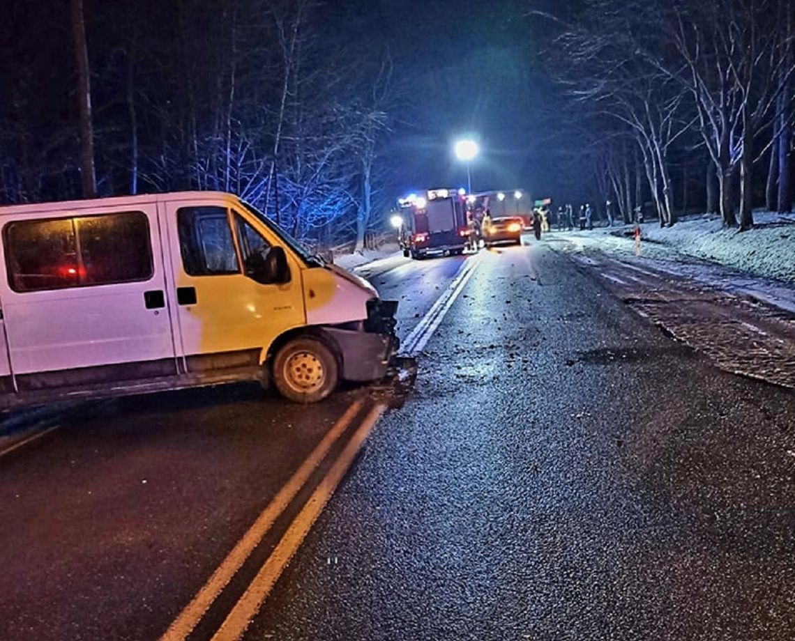 Pilawa. Citroen wjechał w bmw. Wiadomo dlaczego