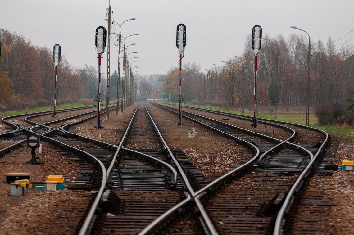 Pociągiem do Konstancina?