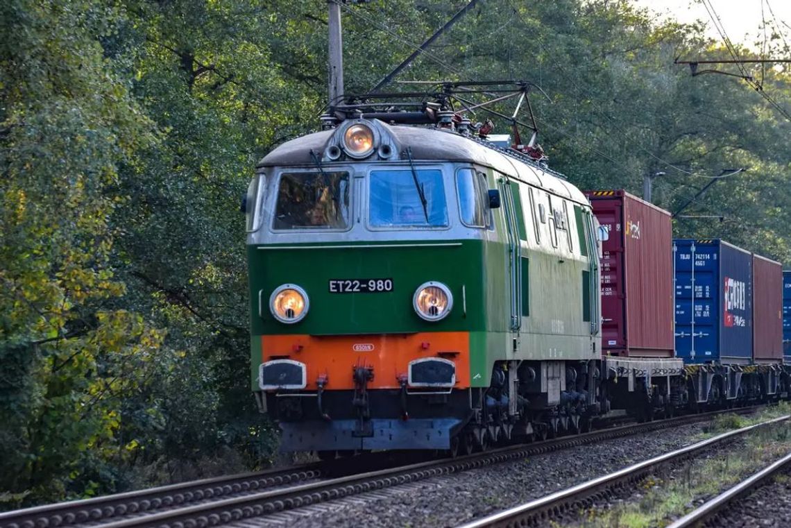 Pociągiem do Tarczyna?