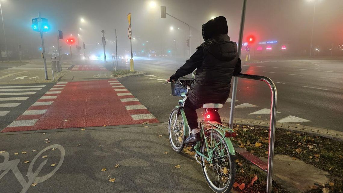 Podpórki dla rowerzystów – ułatwienie na pasach