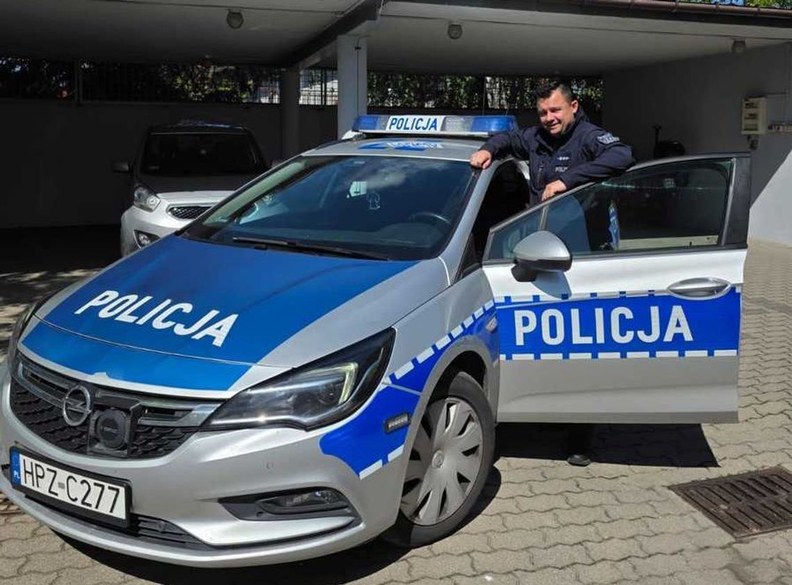 Podziękowania dla dzielnicowego z Góry Kalwarii. "Właściwa osoba na odpowiednim miejscu"