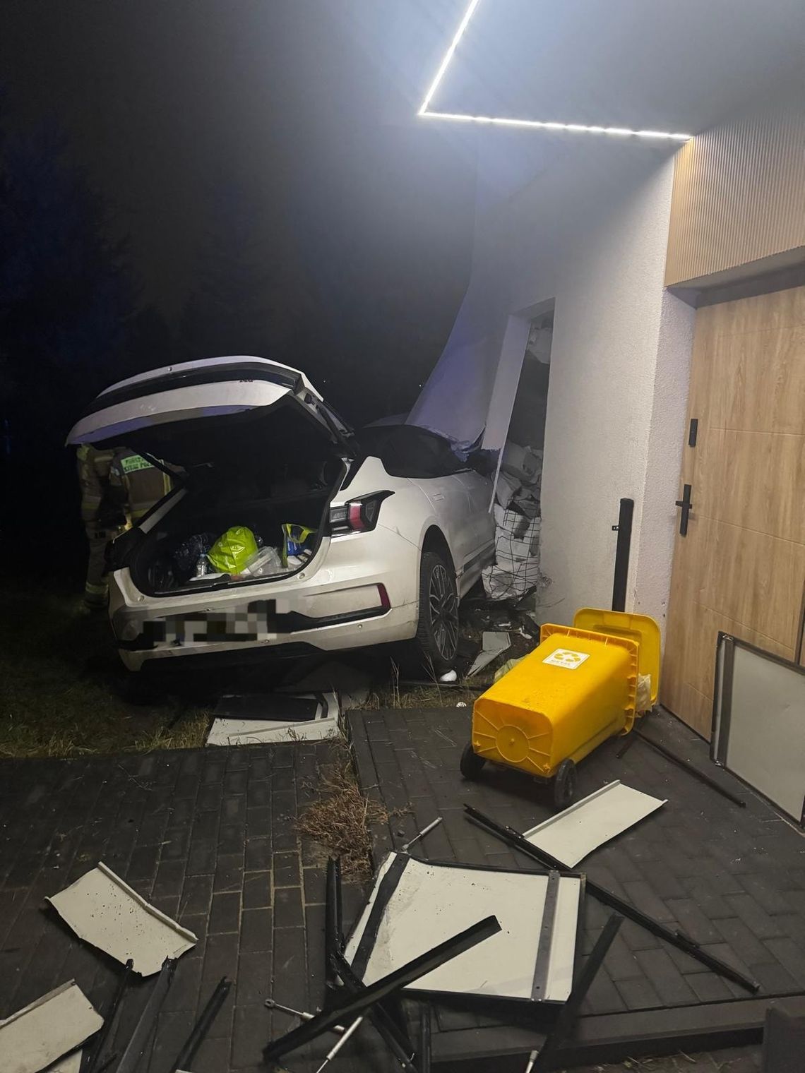 Pomyliła gaz z hamulcem