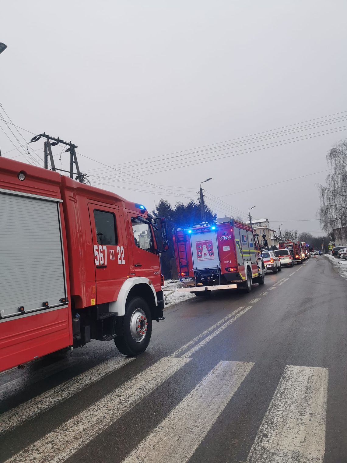 Pożar w Konstancinie-Jeziornie. Trwa akcja gaśnicza.