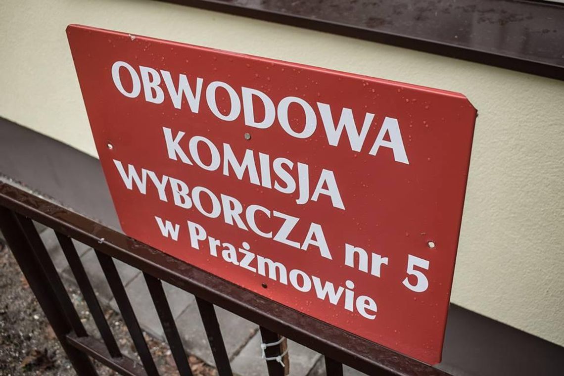 Prażmów - Dąbek o włos przed Michalskim