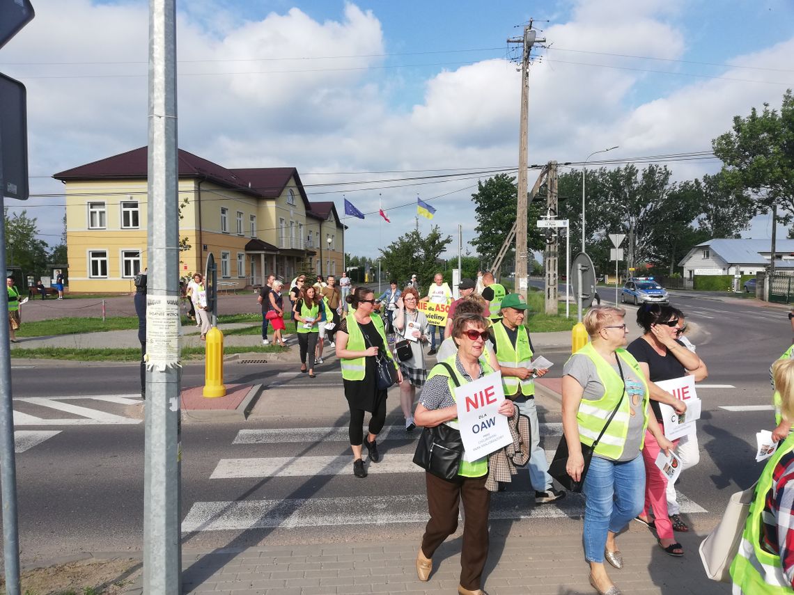 Protest przeciwko budowie CPK w Prażmowie