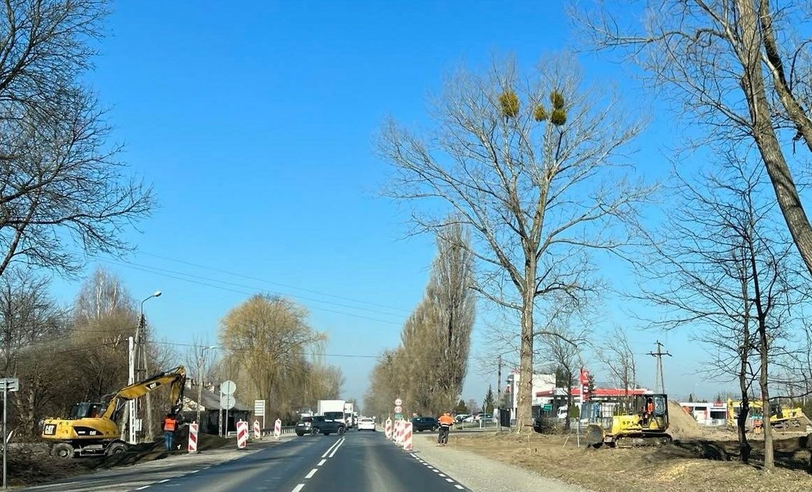 Przebudowa skrzyżowania DK79 w Baniosze. Będą duże korki