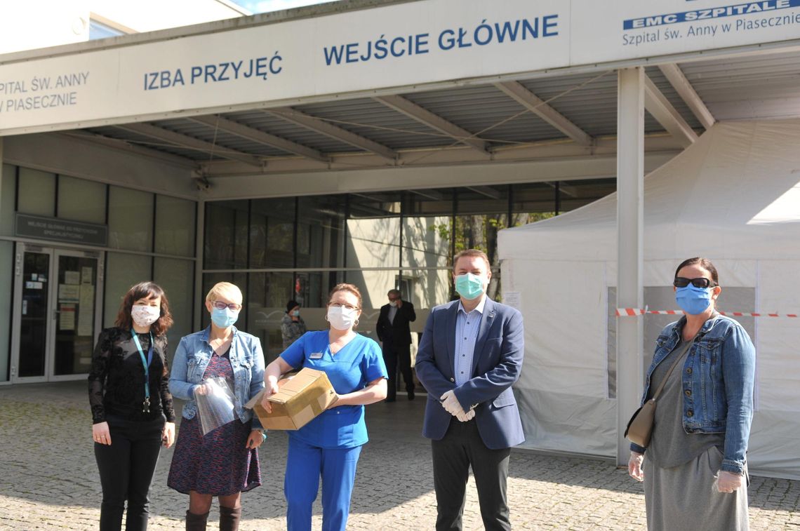 Przyłbice dla szpitala