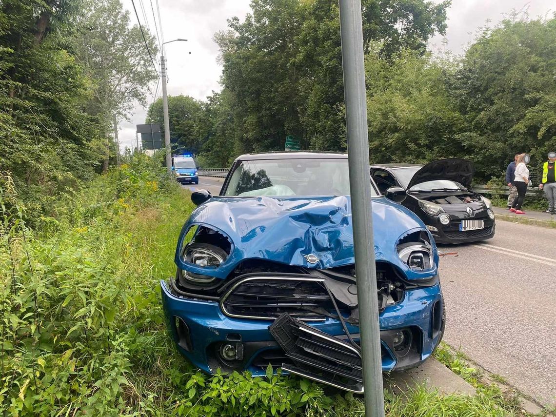 Renault obróciło bo za szybko jechało?