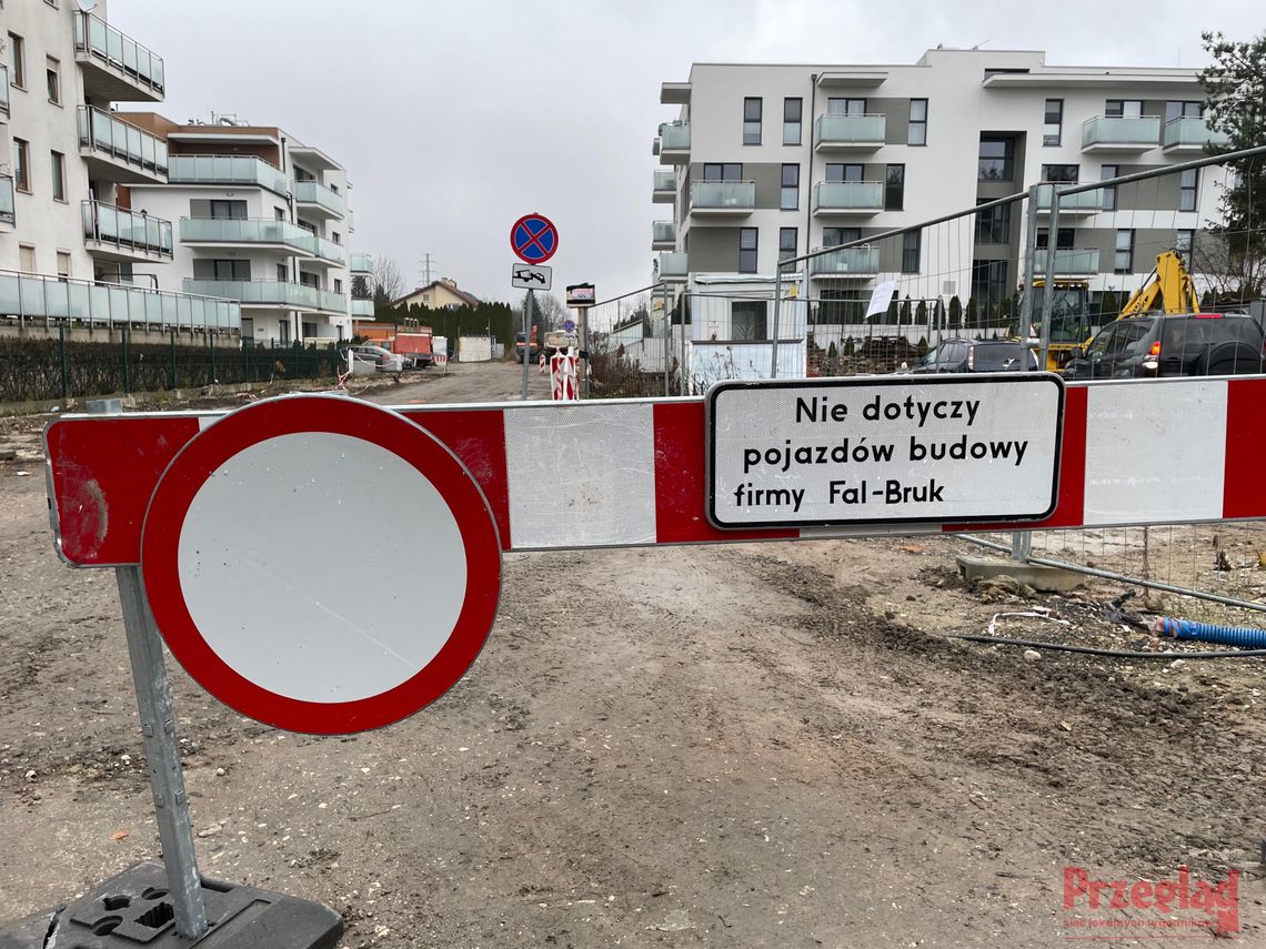 Roboty drogowe na Jabłoniowej i Mleczarskiej. Mieszkańcy bez dojazdu do domów?