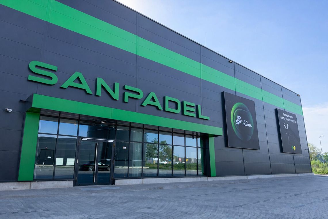 SanPadel – największy i najbardziej zaawansowany klub padla w Polsce powstaje w Piasecznie - wkrótce otwarcie SanPadel – największy i najbardziej zaawansowany klub padla w Polsce powstaje w Piasecznie - wkrótce otwarcie