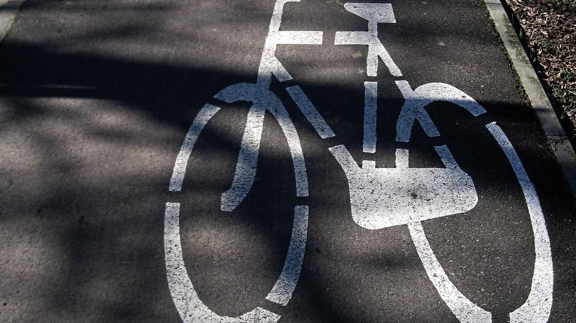 Ścieżka rowerowa zamiast buspasa?