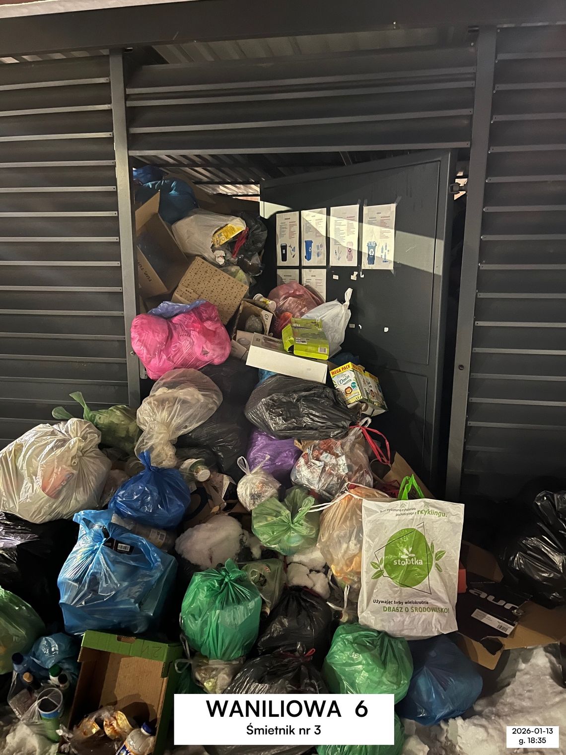 Nie odebrali śmieci od początku roku