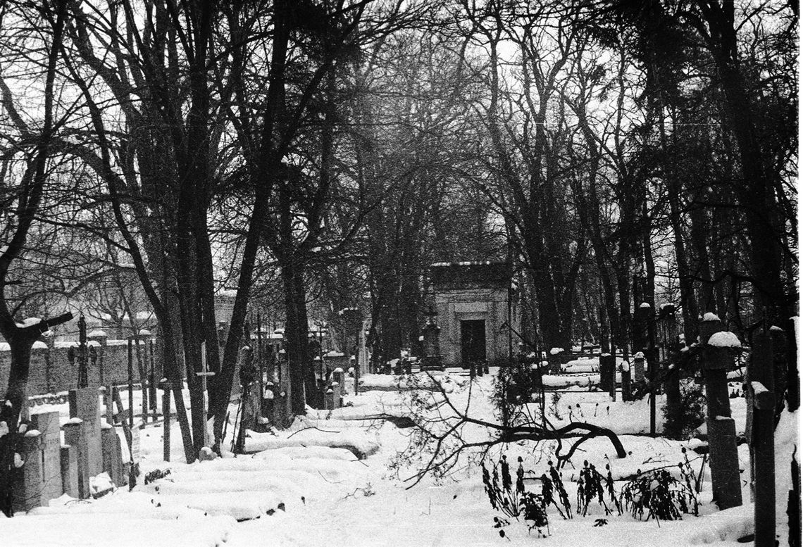 Stary cmentarz w Piasecznie