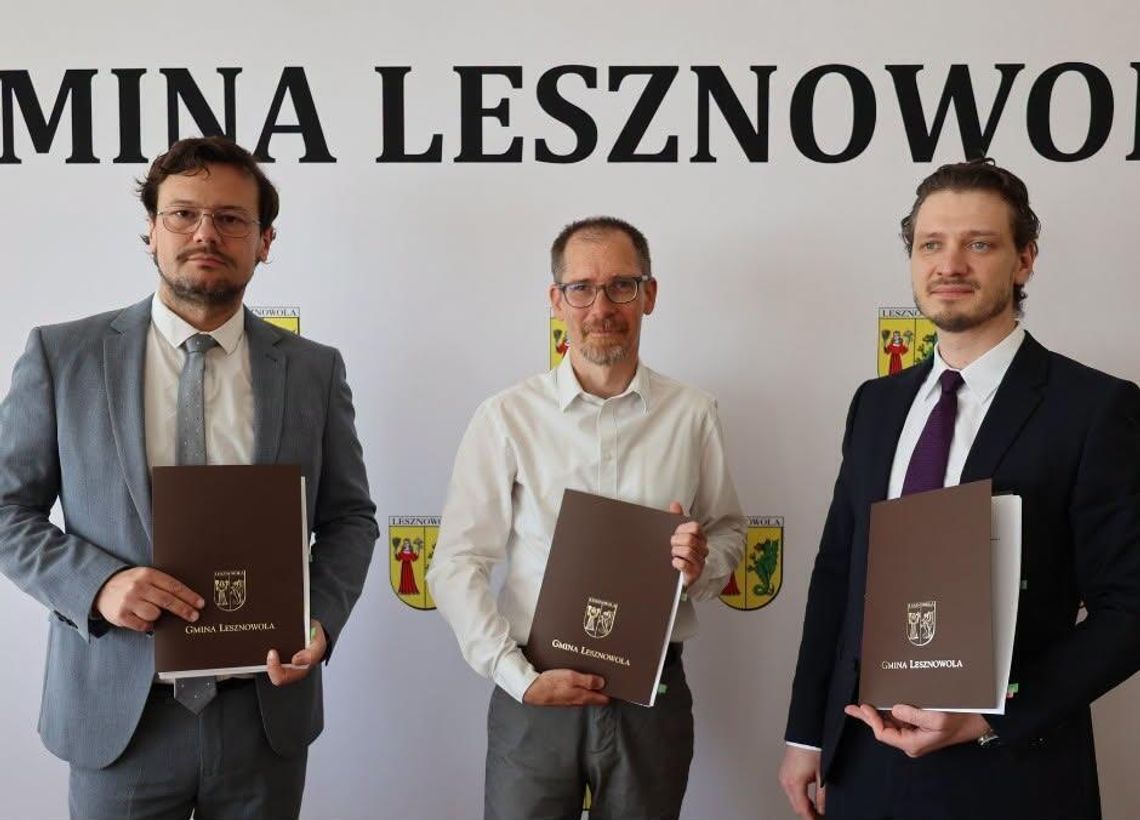 Termomodernizacja przedszkoli i szkół w Lesznowoli. Umowa na wielomilionowy projekt podpisana