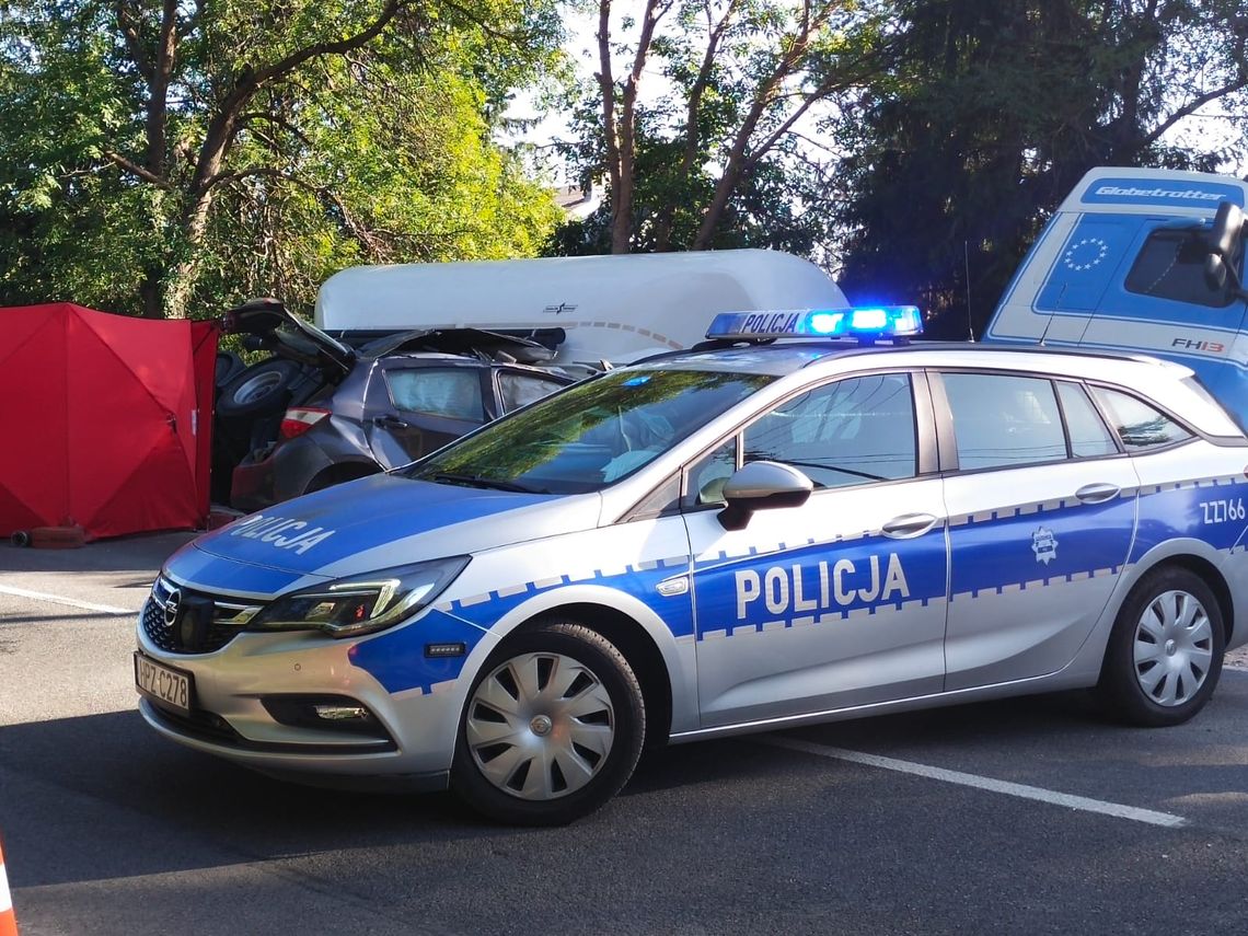 Tomice. Policja szuka świadków wczorajszego wypadku na DK79