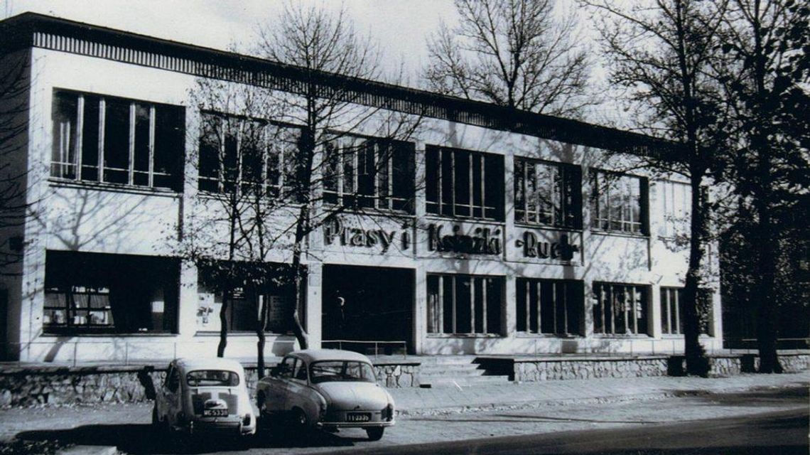 Tu zaszła zmiana – Biblioteka Publiczna w Piasecznie